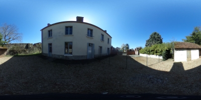 Maison constituée de deux logements à LA FERTE IMBAULT